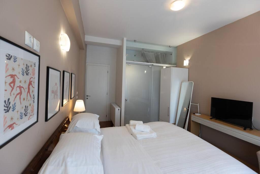 Ferienwohnung Λάρισα Διαμέρισμα Με Θέα Πλατεία Στο Κέντρο Της Πόλης Exterior foto