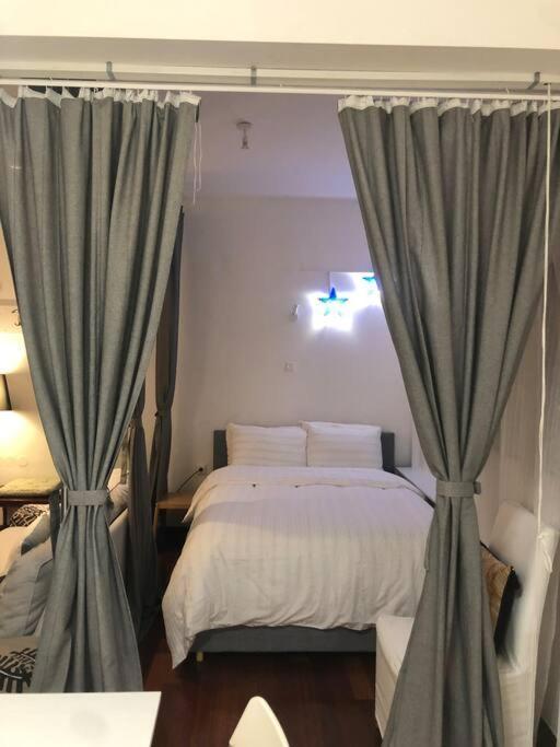 Ferienwohnung Λάρισα Διαμέρισμα Με Θέα Πλατεία Στο Κέντρο Της Πόλης Exterior foto