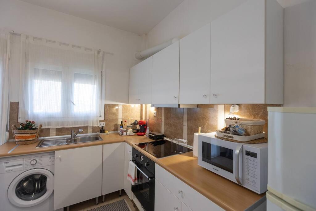 Ferienwohnung Λάρισα Διαμέρισμα Με Θέα Πλατεία Στο Κέντρο Της Πόλης Exterior foto
