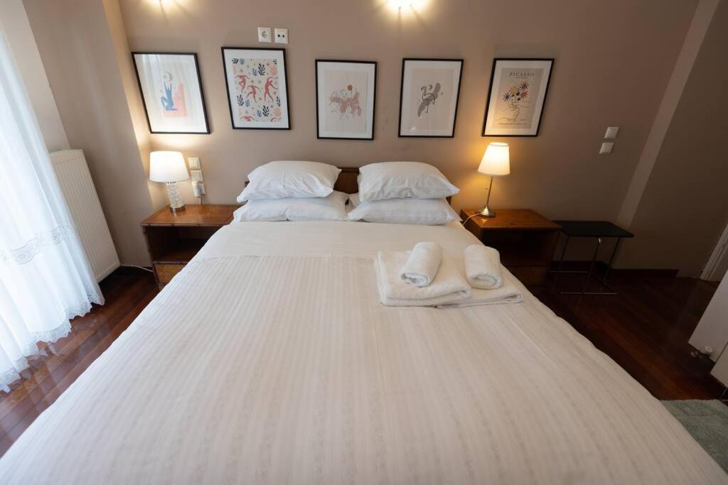 Ferienwohnung Λάρισα Διαμέρισμα Με Θέα Πλατεία Στο Κέντρο Της Πόλης Exterior foto